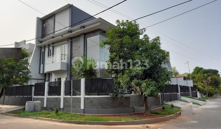 Pulomas Brand New House Comfortable Neighborhood Pulomas Brand New House Comfortable Neighborhood