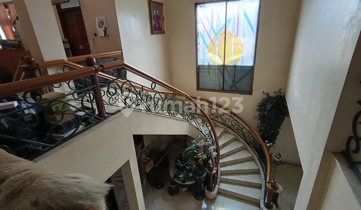 Rumah Zona Komersil Rawamangun Cocok Untuk Kantor Dan Usaha 2