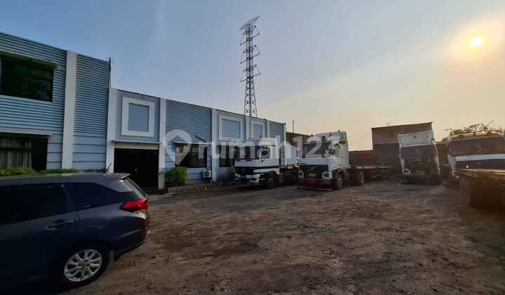 Warehouse in Kelapa Gading Near Toll Access Warehouse in Kelapa Gading Near Toll Access