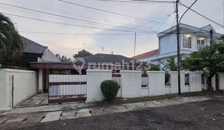 Rumah Hitung Tanah Harga Dibawah Pasaran Area Komersil 