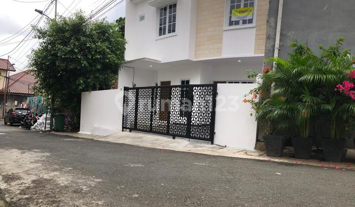 Rumah Baru Cempaka Putih 1 M-an Murah 2