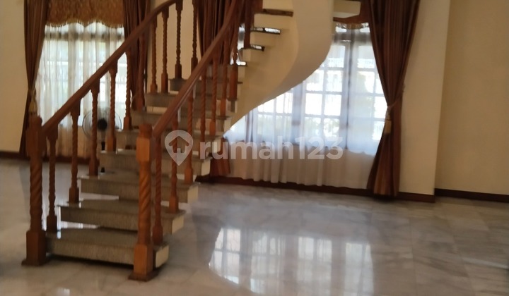 Rumah Kelapa Gading Dekat Mall Strategis 2