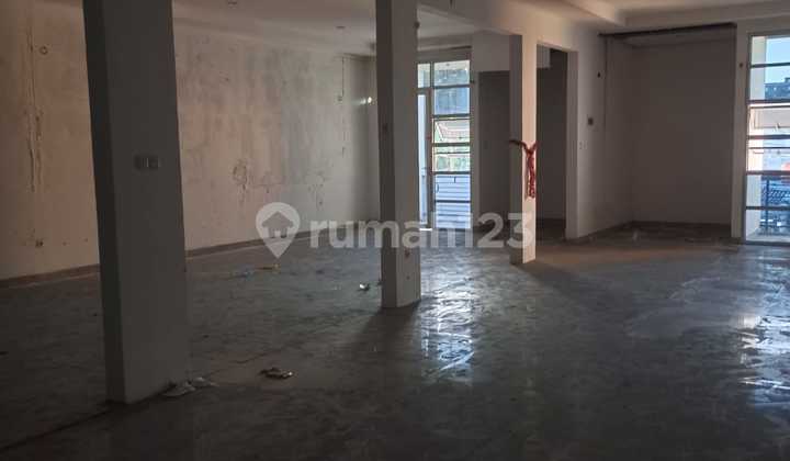 4-Unit Shophouse Rawamangun East Jakarta 4-Unit Shophouse Rawamangun East Jakarta