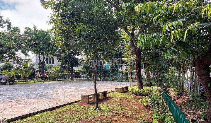 Rumah DIJUAL dalam KOMPLEK AKSES BESAR Dekat TB.SIMATUPANG 2