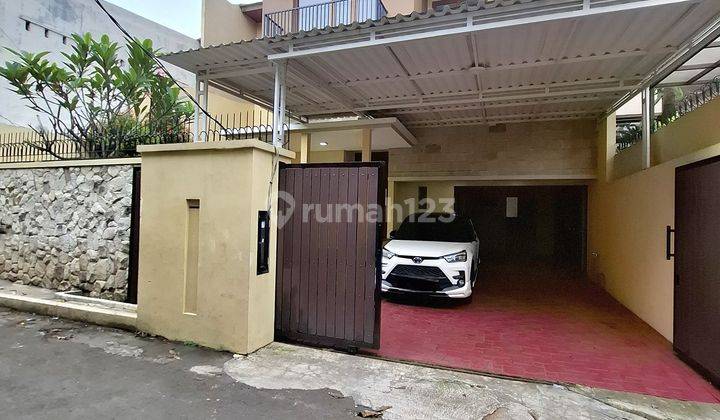 Rumah Mewah Tanah Luas Private Pool Akses Dua Mobil Di Kemang 1