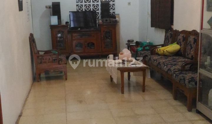 Rumah Hitung Tanah Dekat Taman Palem Cengkareng Barat 2
