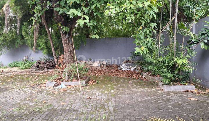 Kavling dalam komplek  Simprug Garden, Jakarta Selatan 2