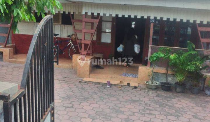 Rumah cocok untuk usaha  kostan dekat alun-alun Kauman Bojonegoro 1
