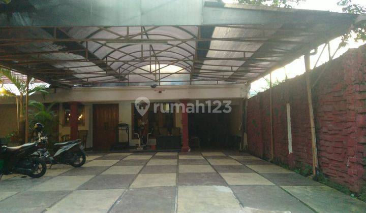 Rumah lama hitung tanah  dekat APK Trisakti di Veteran JakSel 1