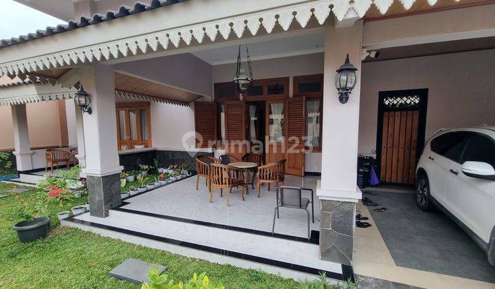 Rumah mewah fasilitas kolam renang di kota Cirebon 2