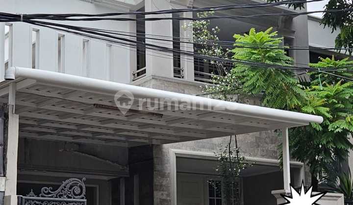 Rumah mewah 2 lantai di Pejaten Barat siap huni