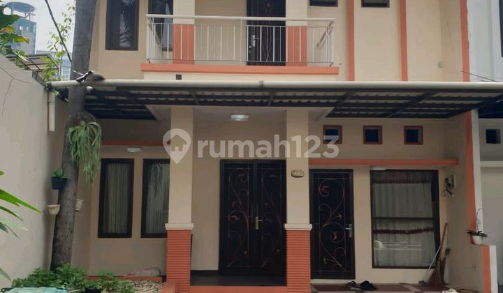 Rumah 2 Lantai
