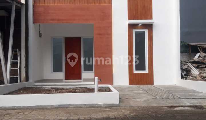 Rumah Kompak di Tengah Kota Bogor Akses Tol Tanah Baru 3