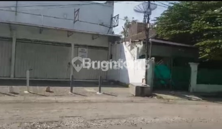 Former Indomaret house in Sidoyoso area. 1