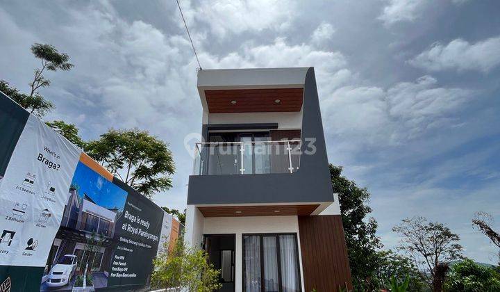 Rumah Nuansa Villa View Terbaik Dekat Kota Baru Parahyangan Bonus Furnished 2