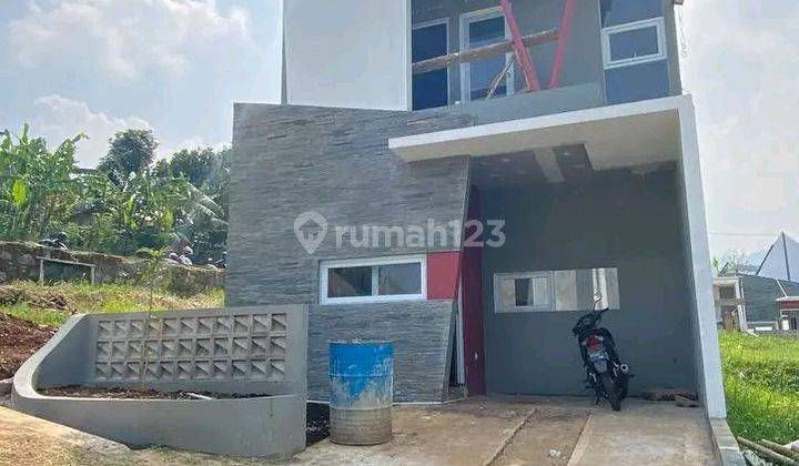 Rumah Baru 2 Lantai Pemandangan City View & Mountain View di Bandung Kota 1