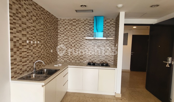 DISEWAKAN APARTEMEN ROYALE SPRINGHILL KEMAYORAN 1 BEDROOM UNFURNISHED SIAP HUNI