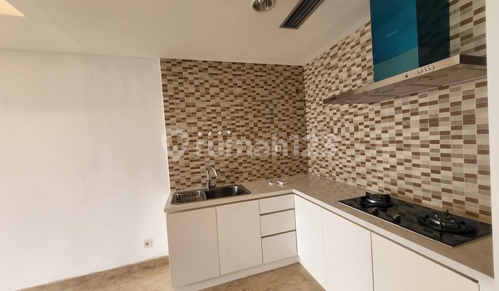 DISEWAKAN APARTEMEN ROYALE SPRINGHILL KEMAYORAN 1 BEDROOM UNFURNISHED SIAP HUNI
