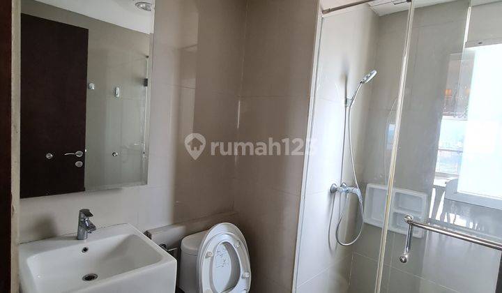 DIJUAL CEPAT APARTEMEN ROYALE SPRINGHILL KEMAYORAN 3 BEDROOM  