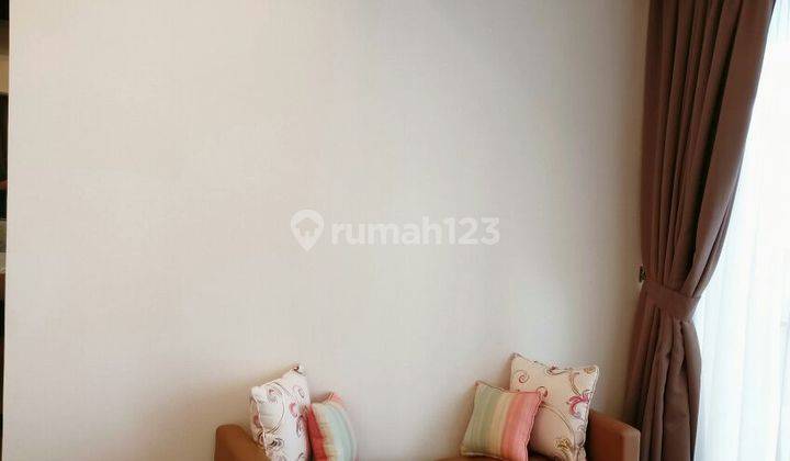 HARUS TERJUAL Apartemen Royale Springhill Kemayoran 3 BR 