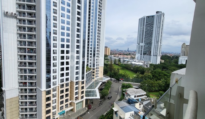 HOT DEAL APARTEMEN ROYALE SPRINGHILL KEMAYORAN 3 BEDROOM JUAL CEPAT !
