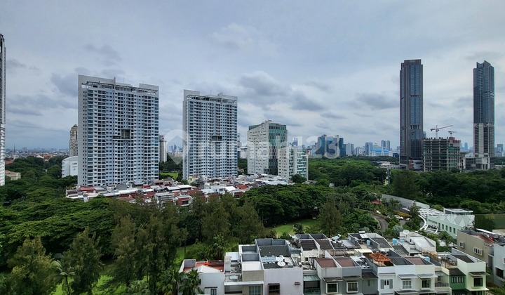 HOT DEAL APARTEMEN ROYALE SPRINGHILL KEMAYORAN 3 BEDROOM JUAL CEPAT !
