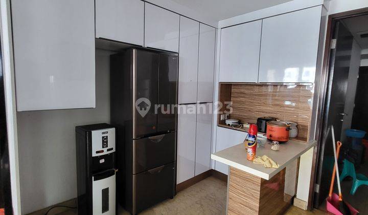 HARUS TERJUAL  APARTEMEN ROYALE SPRINGHILL KEMAYORAN 5 BEDROOM