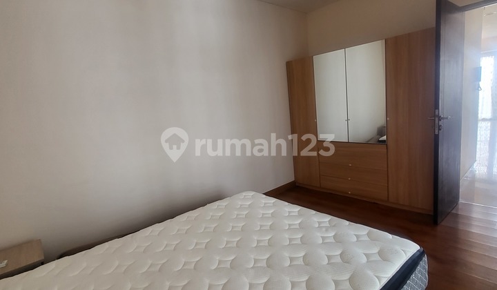 DISEWAKAN apartemen Royale Springhill kemayoran 3 BR view golf
