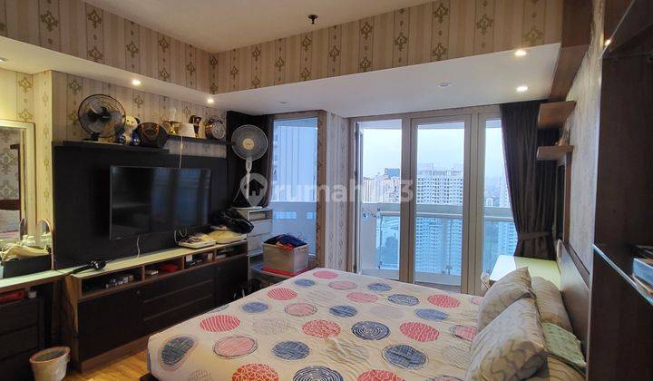 DISEWAKAN apartemen Royale Springhill Kemayoran  3 bedroom Furnished  2