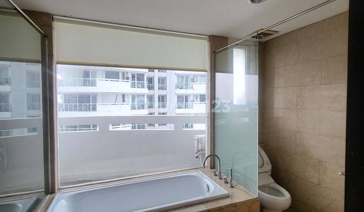 DIJUAL CEPAT APARTEMEN ROYALE SPRINGHILL KEMAYORAN 3 BEDROOM  
