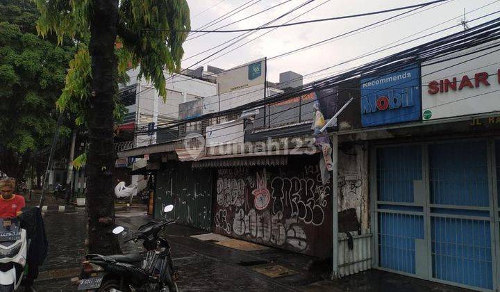 DIJUAL CEPAT RUMAH UNTUK USAHA LOKASI JALAN RAYA JATINEGARA TIMUR STRATEGIS