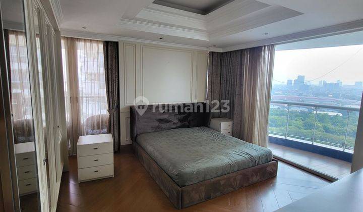 Dijual Apartemen Royale Springhill Kemayoran  3 Br Furnished 2