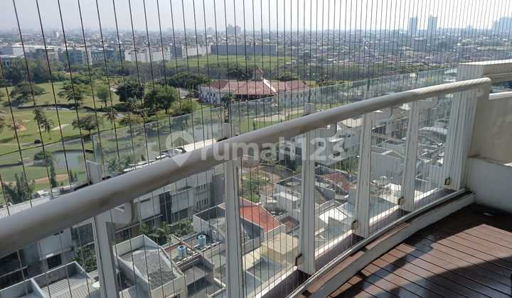 For Rent: Royale Springhill Kemayoran Apartment, Furnished 3 Bedroom with Golf Course View. 2