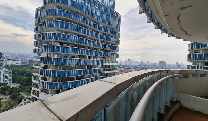 For Rent Royale Springhill Kemayoran Apartment 3 Bedroom 2