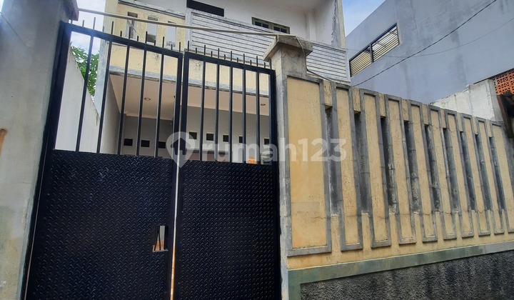 Dijual Murah Rumah di Daerah Kartini Jakarta Pusat