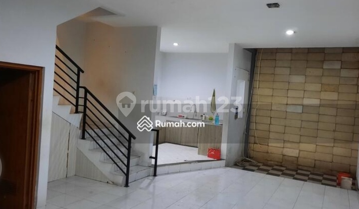 Disewakan Rumah Bagus 3br di Kelapa Gading, Dekat Mkg 2