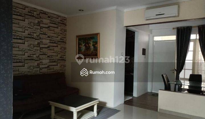 Dijual Cepat Murah Rumah di Lippo Cikarang Cluster Picadelly 2