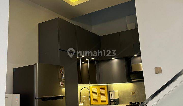 DiJual Cepat Rumah Keren Modern Minimalis di kelapa gading  2