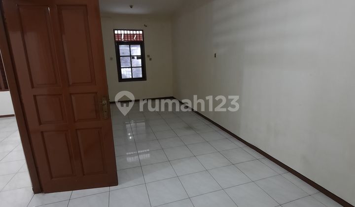 For Rent 3Br House in Kelapa Gading 2