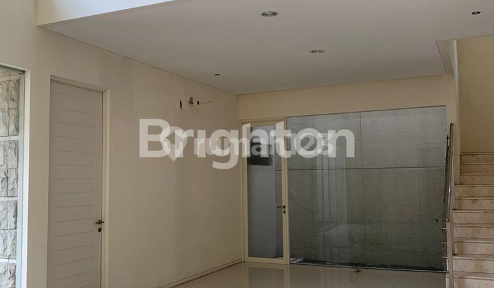 MINIMALIST HOUSE IN RAFFLES GARDEN CITRALAND! BEST SELLER cluster near Gwalk, near Pakuwon Mall, near Graha Family! 2