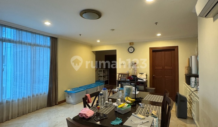 Jual Cepat Jual Murahhhh Full Furnish Apartemen di Kondo Graha Family 3 Kamar Tidur Dekat Pakuwon Mall Dekat Restoran dan Commercial Area Dekat Rumah Sakit Nasional Hospital Dekat Loop Dekat Pakuwon Mall