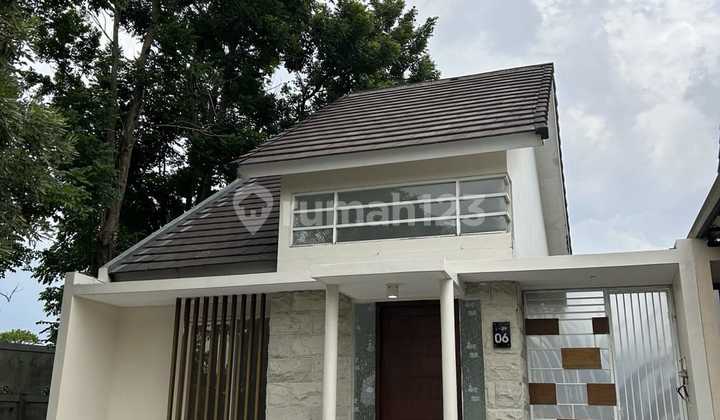 Citrakand Greenhil Bukit Palma Siap Huni Minimalis 2 Kamar Tidur Dekat Gwalk Dekat Commercial Area Dekat Uc Dekat Ciputra School Citra Kasih Citra Berkat Dekat Rsud Dekat Unesa Dekat Pakuwon Mall
