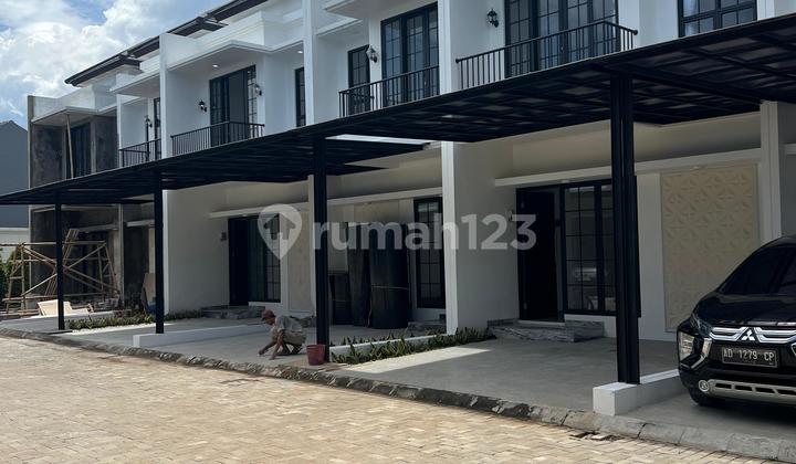 Cluster Bintaro 2 Lantai SHM Rumah di Jl. Merpati Raya No.4, Sawah Lama, Ciputat, Kota Tangerang Selatan, Banten, Indonesia, 15413, Bintaro Bagus