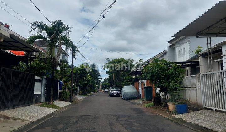 Rumah Cantik Jalan Utama Cluster Bsd City 2