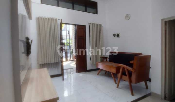 Rumah Cantik 2 Lantai Dekat Stasiun Sudimara 2
