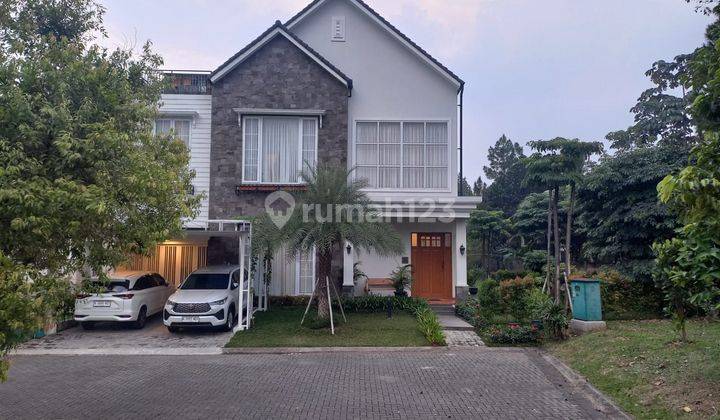 Rumah cantik di bsd samping taman 1