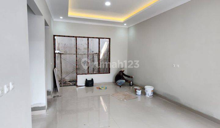 RUMAH FULL RENOVASI SELANGKAH KE ICE BSD 1