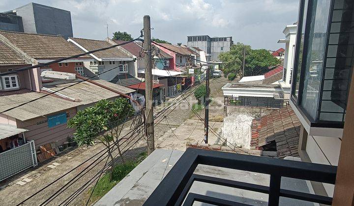 Rumah Siap Huni Di Bsd Dekat Pasar Modern 2