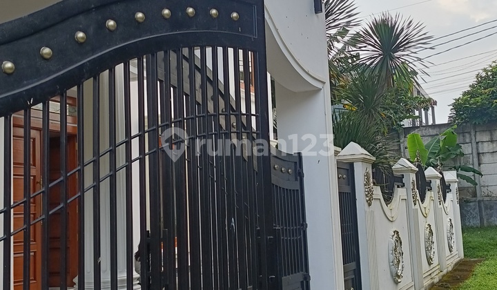 Rumah Baru Ada Pool American Clasic di Puspita Loka BSD 2