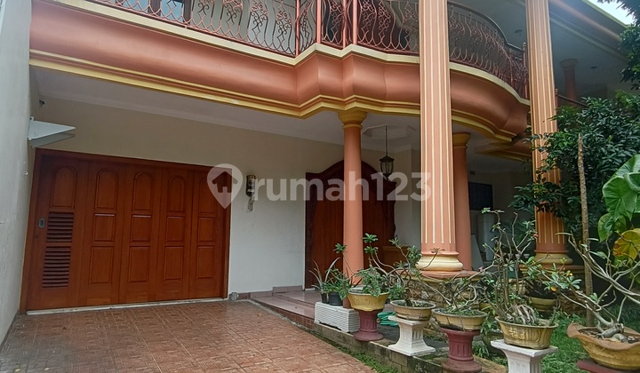 Rumah Luas Dan Besar Di Bsd